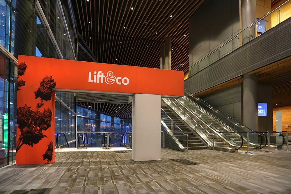 LIFT 2019 Convention — LEVY show build, photo 01.